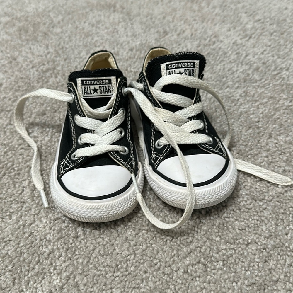 COPY - CONVERSE ALL STAR - Toddler Size 7 - Black